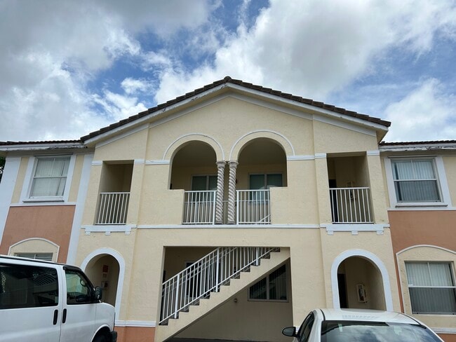 Photo - 1661 SE 29th Ct Unit 206