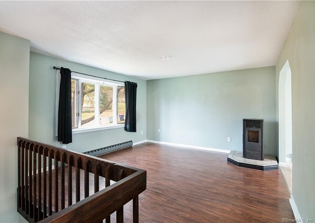 Photo - 7 Black Birch Rd