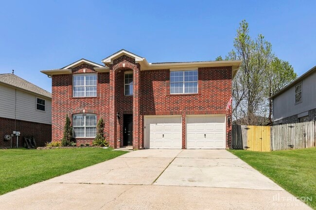 Building Photo - 12094 La Salle Oaks Rental