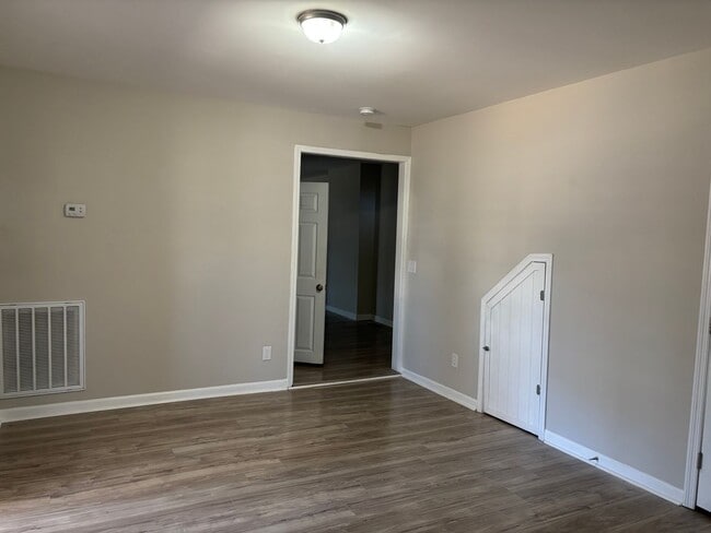 Photo - 3503 S Broad Pl SW Unidad 3501 South Broad Pl.