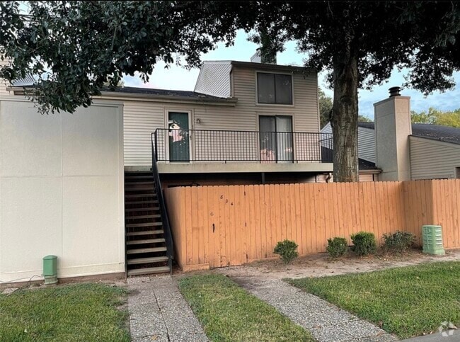 Building Photo - 6401 Deihl Rd Unit 803 Rental