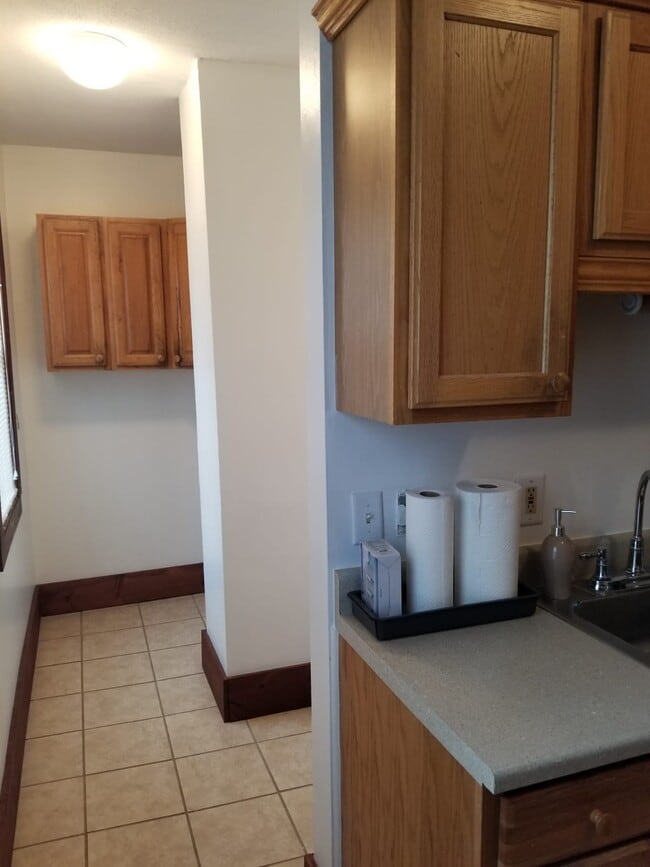 Photo - 163 Lamson St Unidad 1st flr