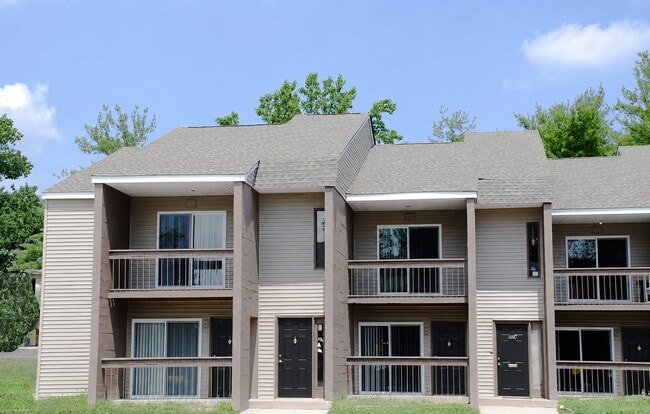 Elevate your lifestyle at Summit Place Apartments, featuring spacious layouts and modern amenities that offer comfort and convenience. Enjoy scenic surroundings and on-site facilities designed for your active lifestyle. Explore your new home today!