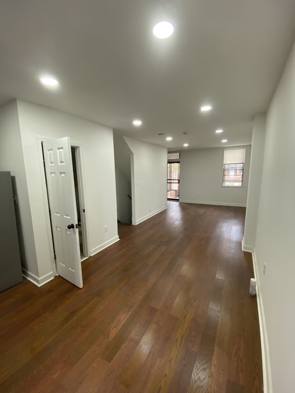 Building Photo - 423 N Highland Ave Rental