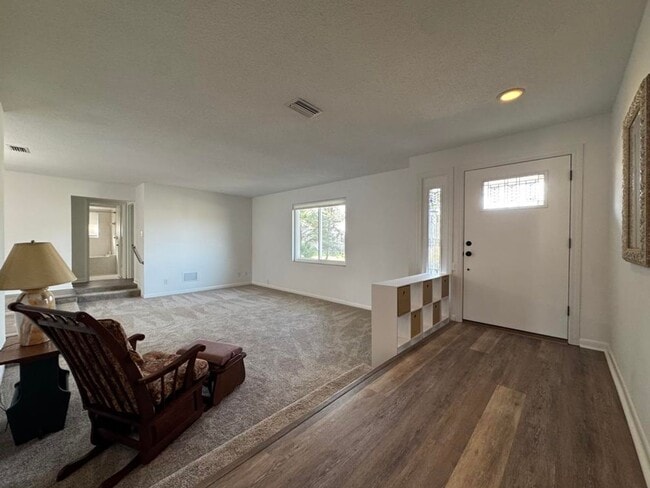 Photo - 3/2.5 in Oak Forest of Ormond Beach