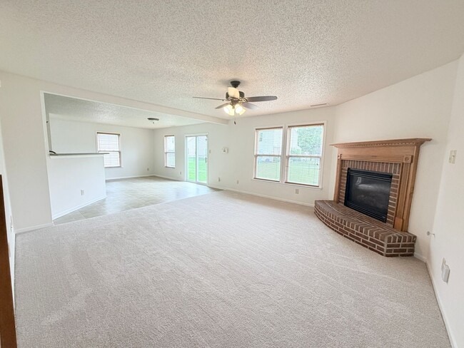 Photo - 1795 Feather Reed Ln