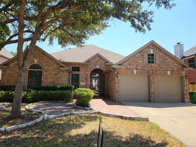 Photo - 4512 Creekside Dr House