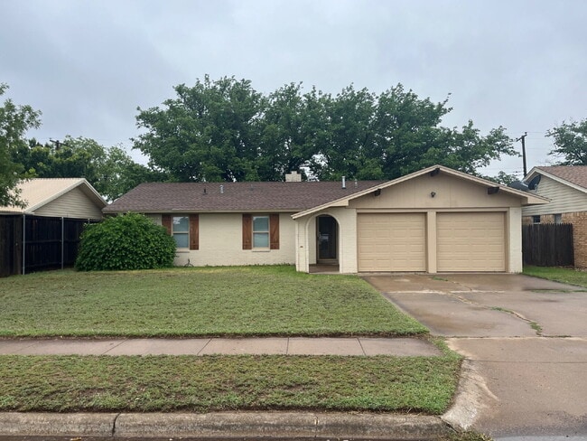 "Charming 3-Bedroom with 2 Full Baths in L... - "Charming 3-Bedroom with 2 Full Baths in L... Apartamento