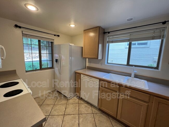 Photo - 6164 E Mountain Oaks Dr