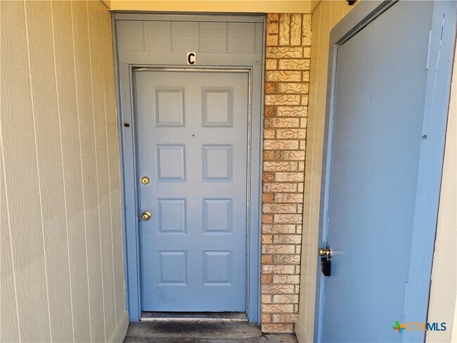 Photo - 904 C Ticonderoga Dr