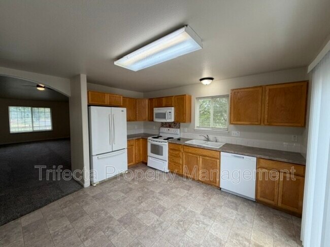 Photo - 3627 Glenbarr Ct