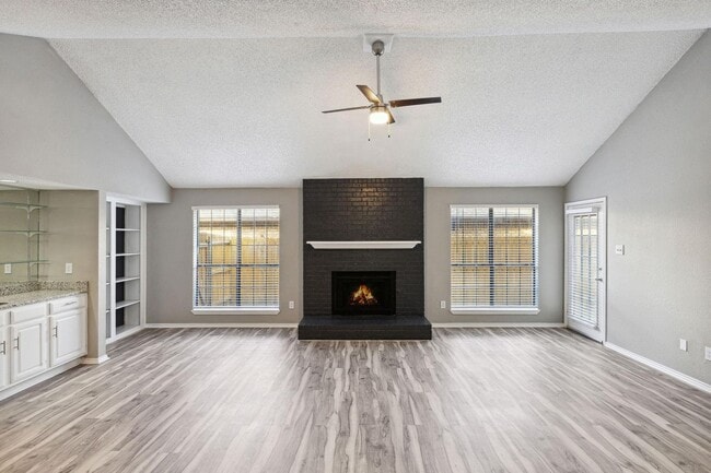 Photo - 4047 St Christopher Ln Unit 4047