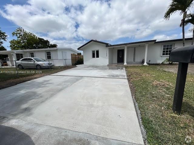 Building Photo - 11225 SW 47th Terrace Rental