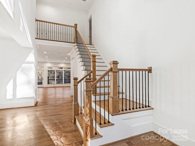 Photo - 5516 Hardison Rd