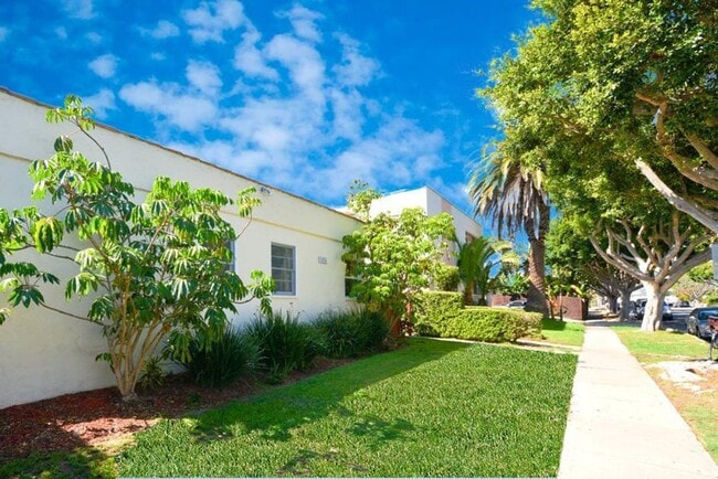 Building Photo - 1836 10th St