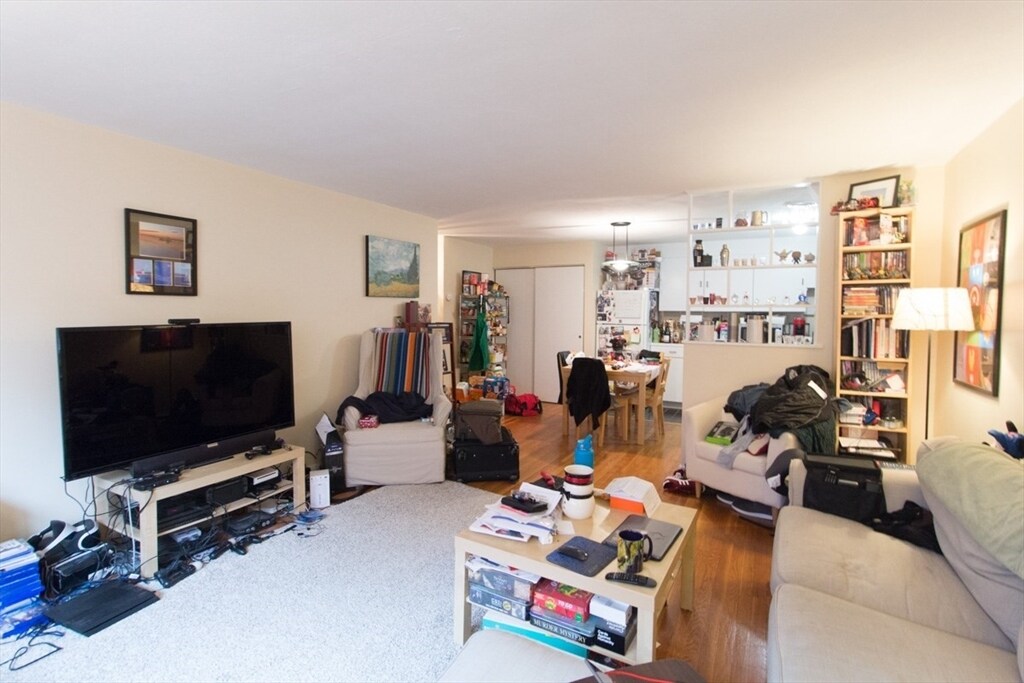 Photo - 197 Kent St Condo Unit 34