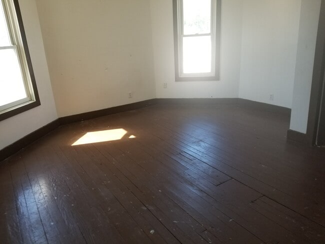 Photo - 199 Eastern Ave Unit Apt 3