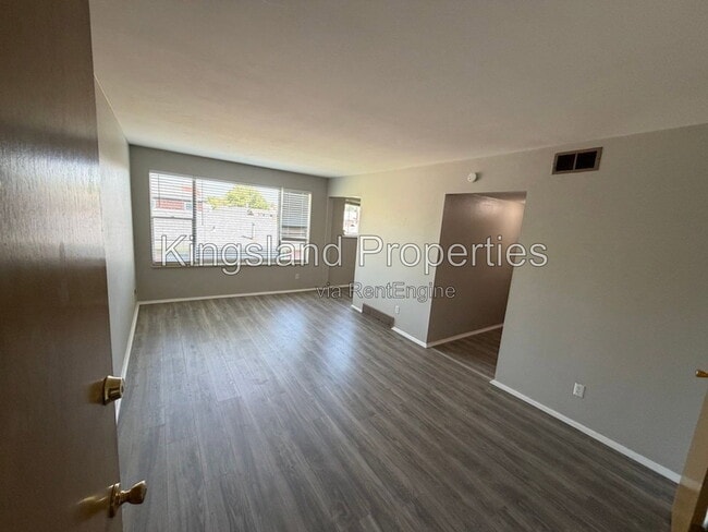 Photo - 4996 Oleatha Ave Unit 2c