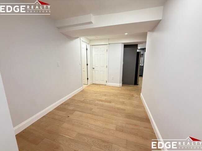 Photo - 7 Delaware Pl Unit 2