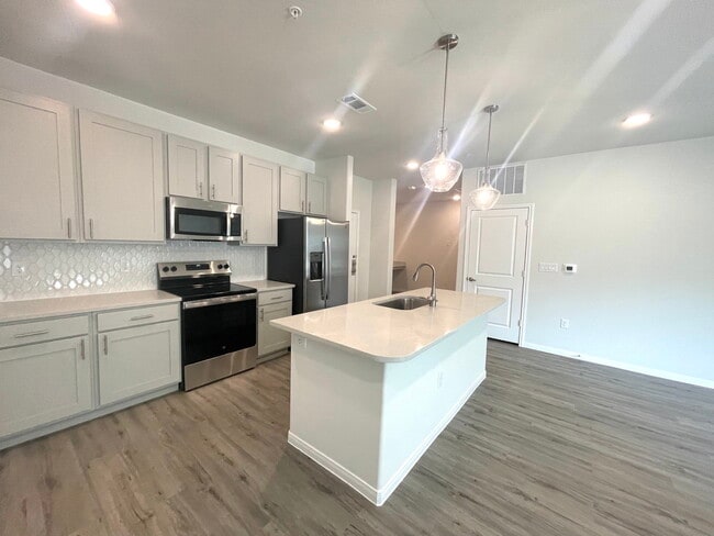 Photo - 12005 US-380 Unit 6115