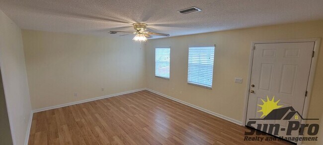 Photo - 4017 Oriole Ave