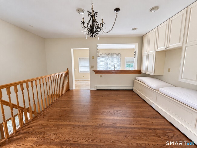 112 Ochsner Pl