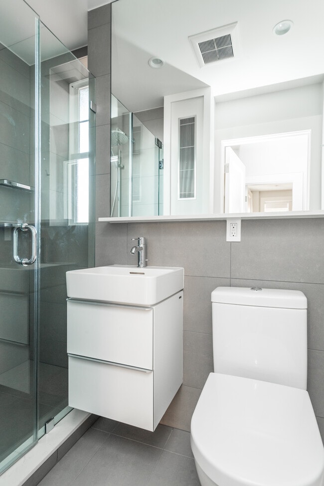 Photo - 17 A Forest St Unit 32