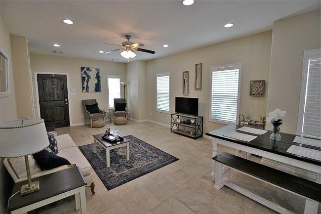 Photo - 314 Fairway Dr