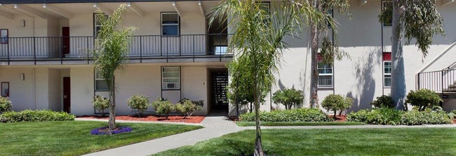 Photo - La Palma Apartments