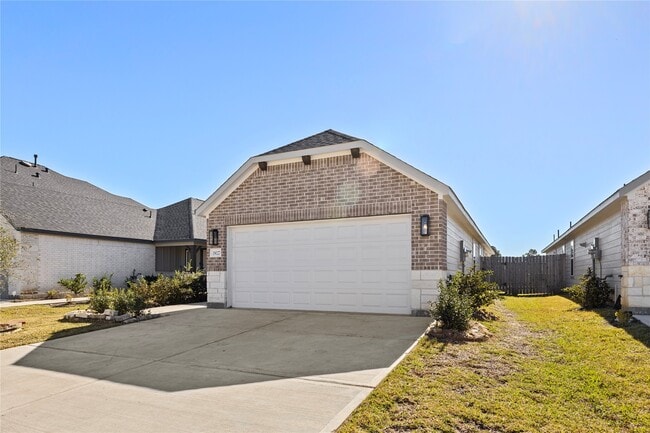 Photo - 19027 Rising Mesquite St