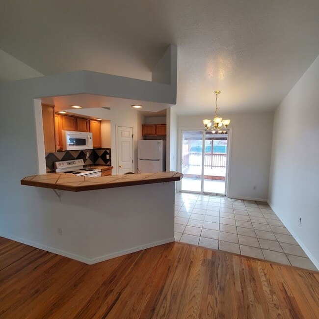 Photo - Charming West Boise Home with Spacious Yard and Modern. Prime Location!
