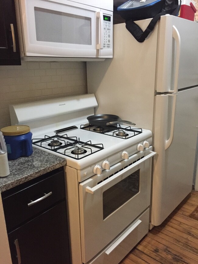 Photo - 2357 N Kenneth Ave Unit 21