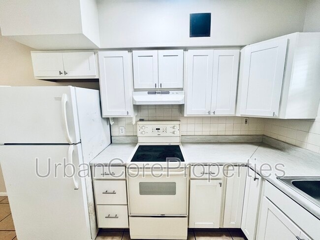 Photo - 115 7th Ave N Unidad #9