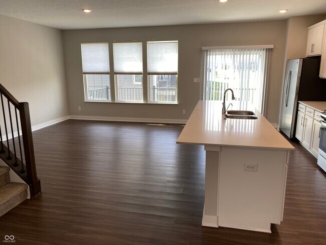 Photo - 17364 Graley Pl