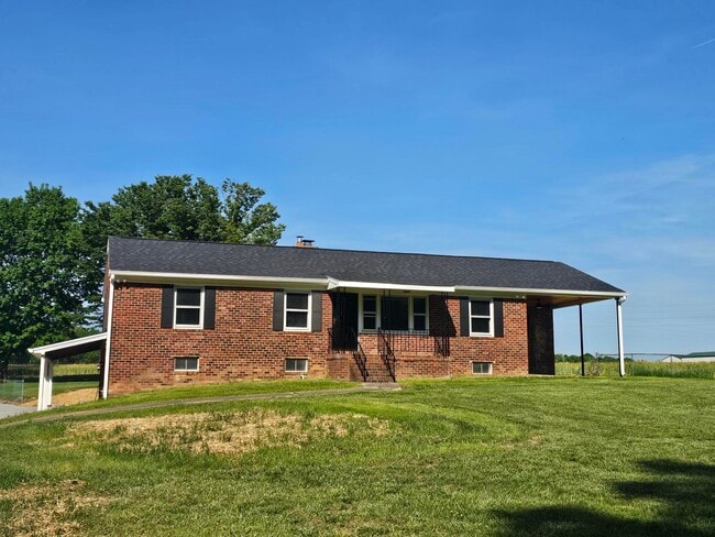 Photo - 16090 Pouncey Tract Rd House