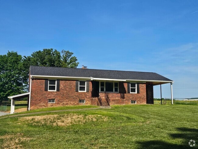 Building Photo - 16090 Pouncey Tract Rd Rental