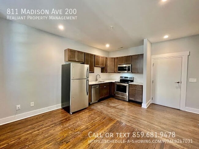 Building Photo - 811 Madison Ave