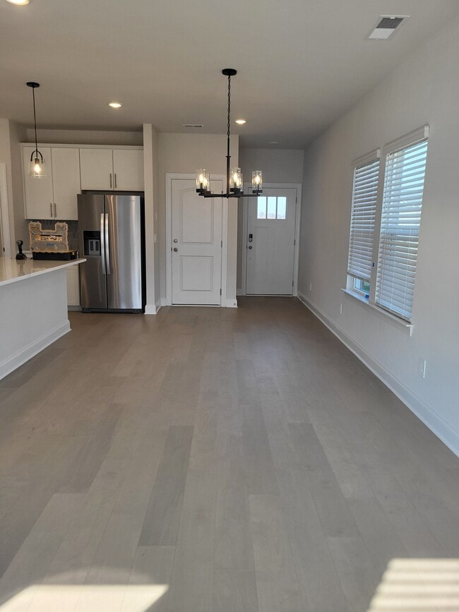Photo - 2306 Yukon Ct