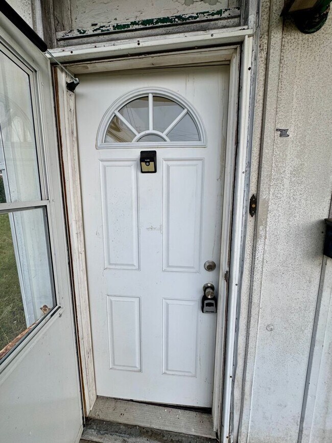 Photo - 42 Climax St
