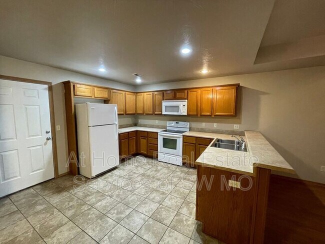 Photo - 4248 W Latoka