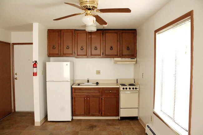 Photo - Meadow East Apartments