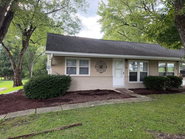 Building Photo - 505 N Ludlow Rd