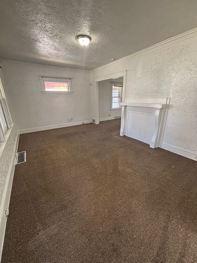 Photo - 3bd Single Cash Pay