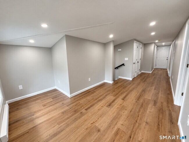Photo - 206 Jefferson St Unit 3