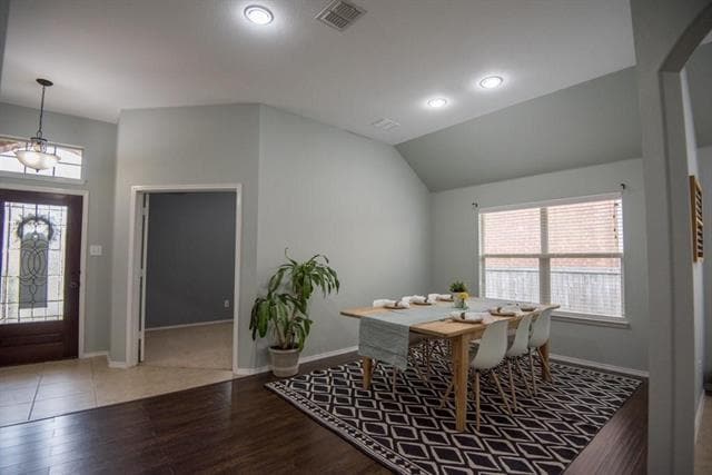 Photo - 809 Hardwood Dr