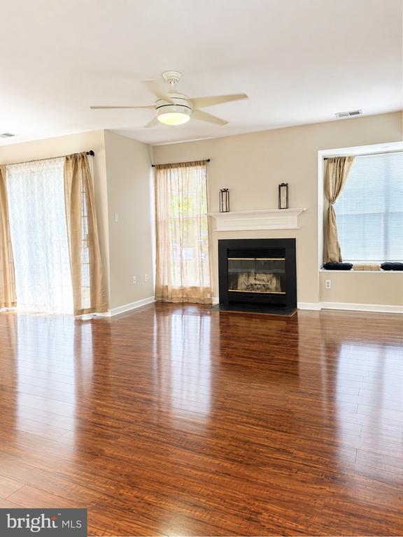 Photo - 237 Andover Pl