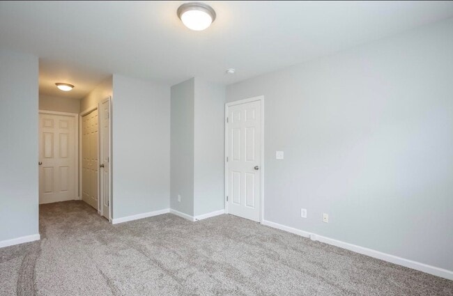 Photo - 1210 Waterlyn Dr