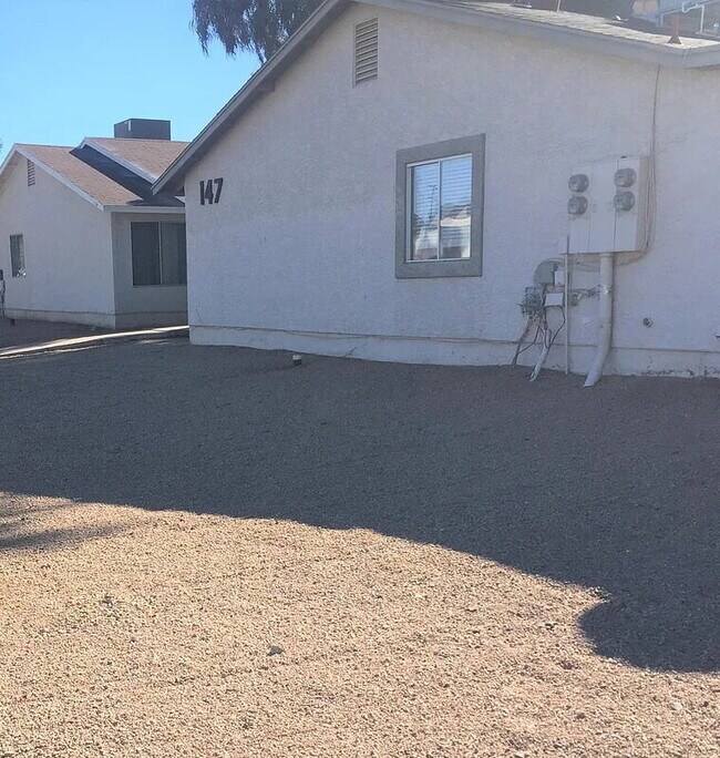 Prime Mesa Location – Comfort, Convenience & Value!