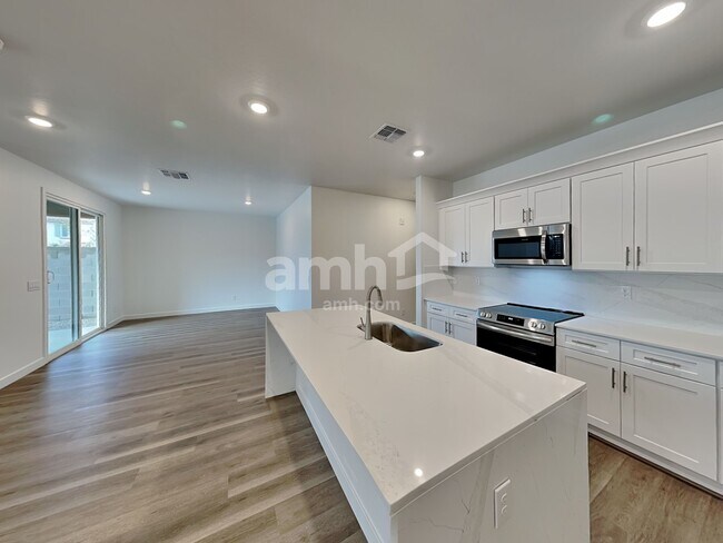 Photo - 20177 W Thomas Rd