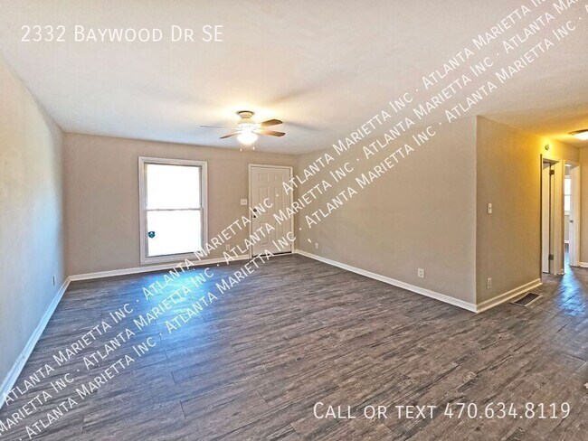 Photo - 2332 Baywood Dr SE